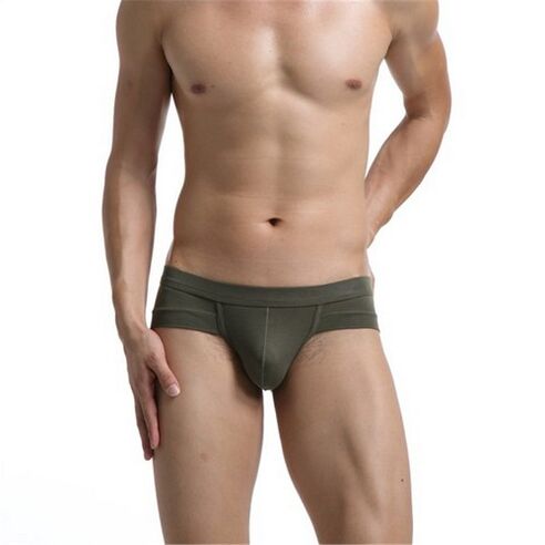 ハンサムな男性の胴体