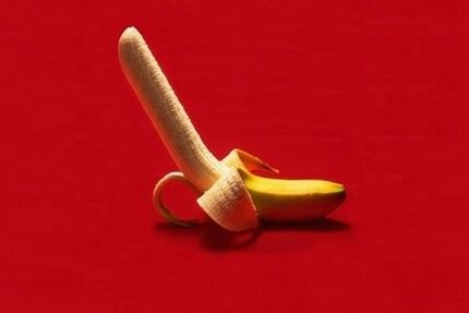 バナナは運動によるペニスの拡大を象徴しています